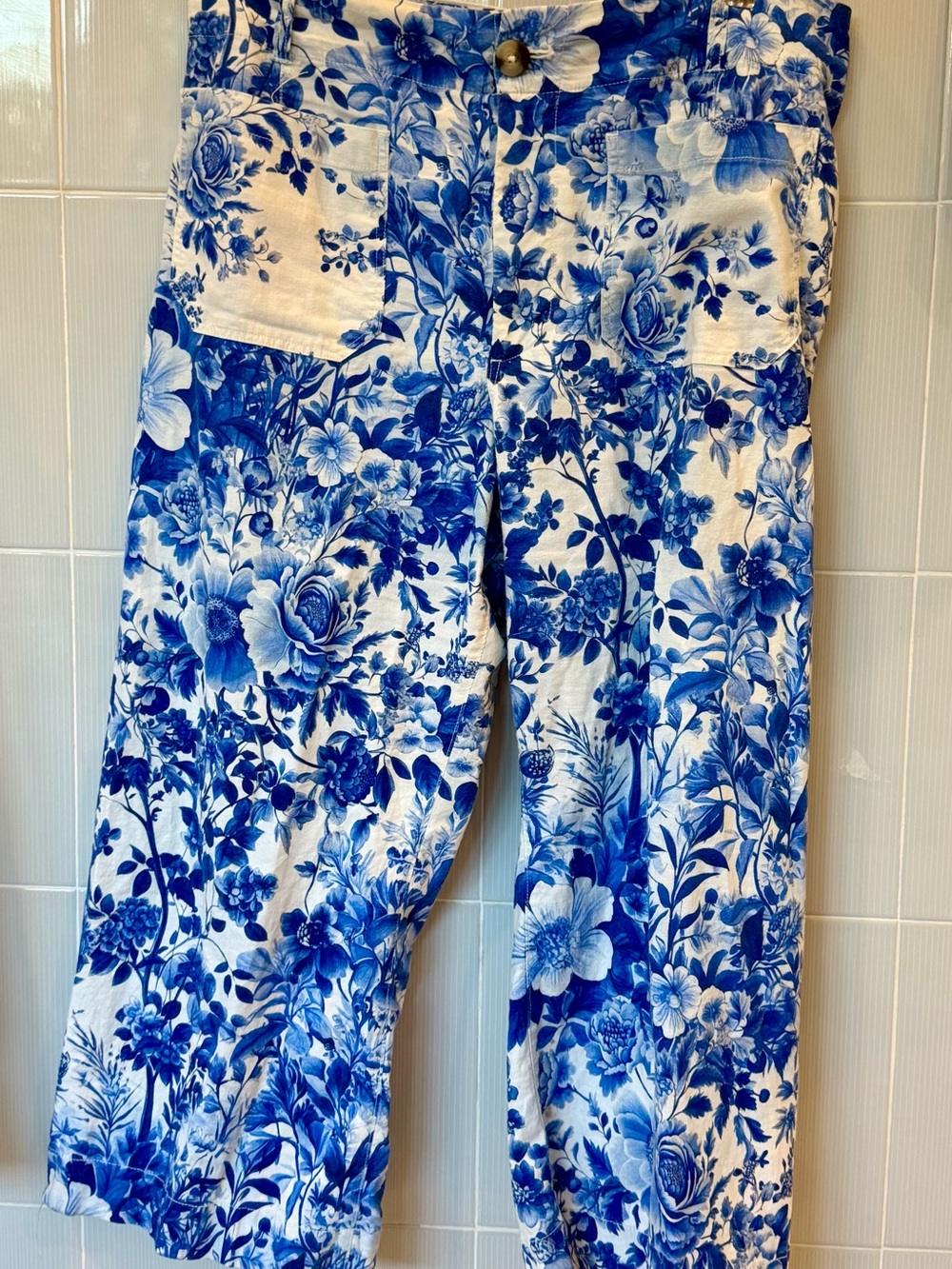 Anthropologie Maeve Colette Linen Floral Cropped Pants